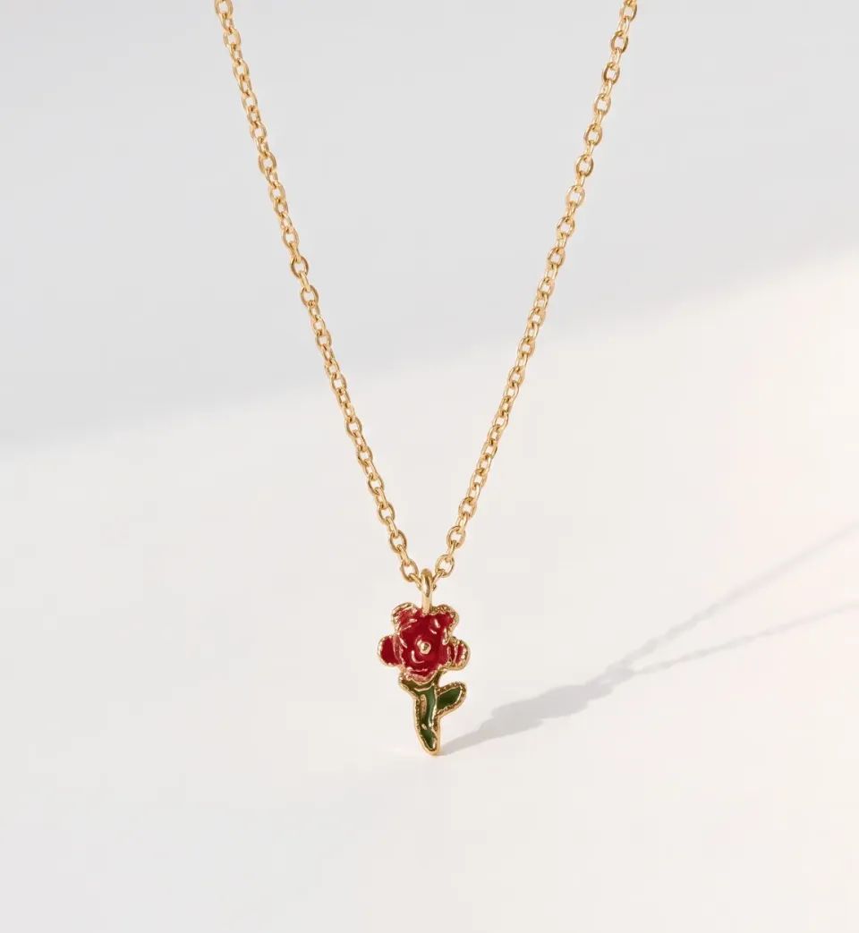 Elise Tsikis Iris collier fleur rose longueur femme doré