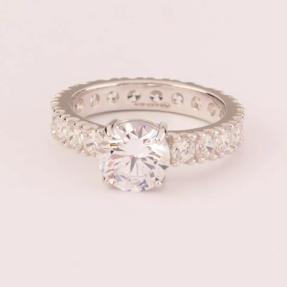 Ultima Edizione Fede Solitaire Brillant 8 mm bague tour complet