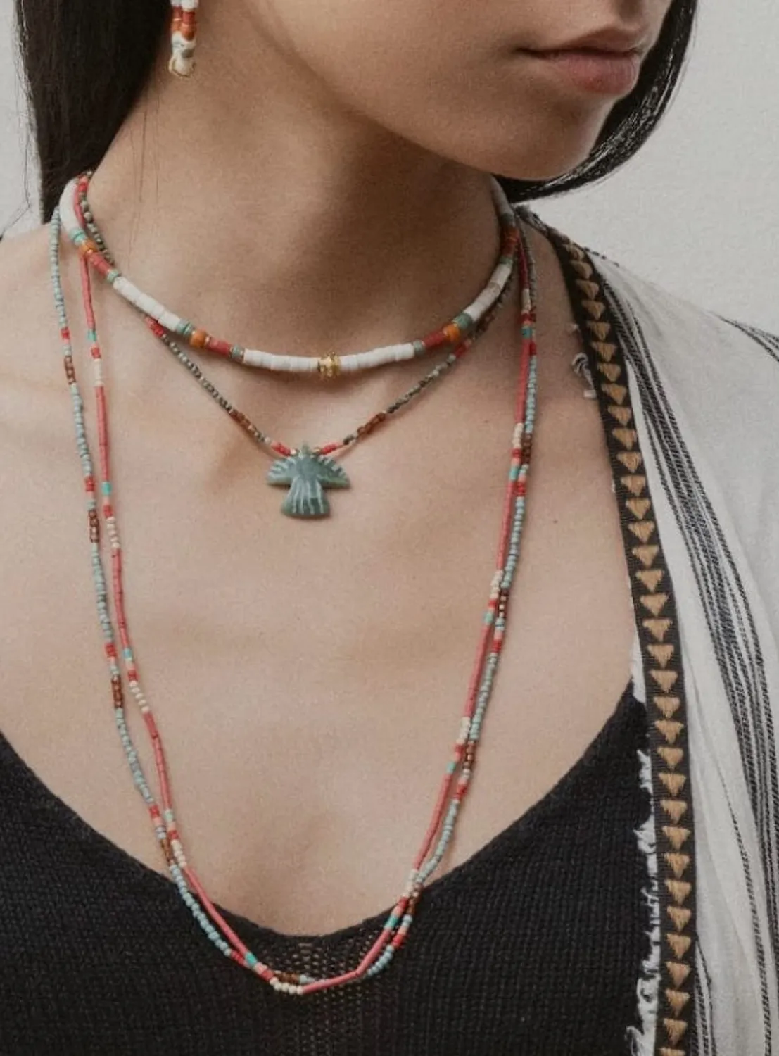 Elise Tsikis Kachina Naruna collier étoile rouge 71 cm