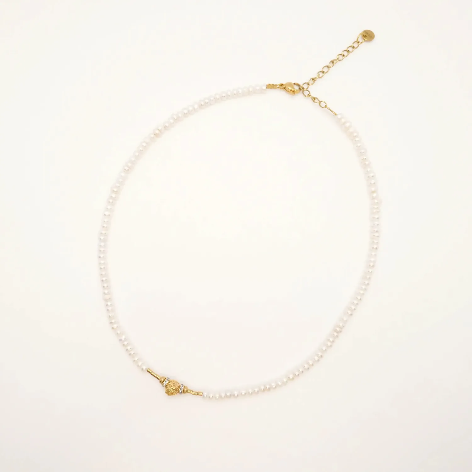 Cloralys Camélia collier perles blanches 36 cm