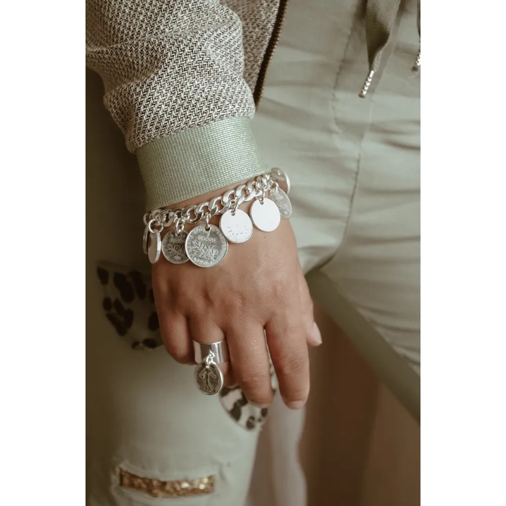 Secret de Cuir N°746 bracelet pièces francs plaqué argent