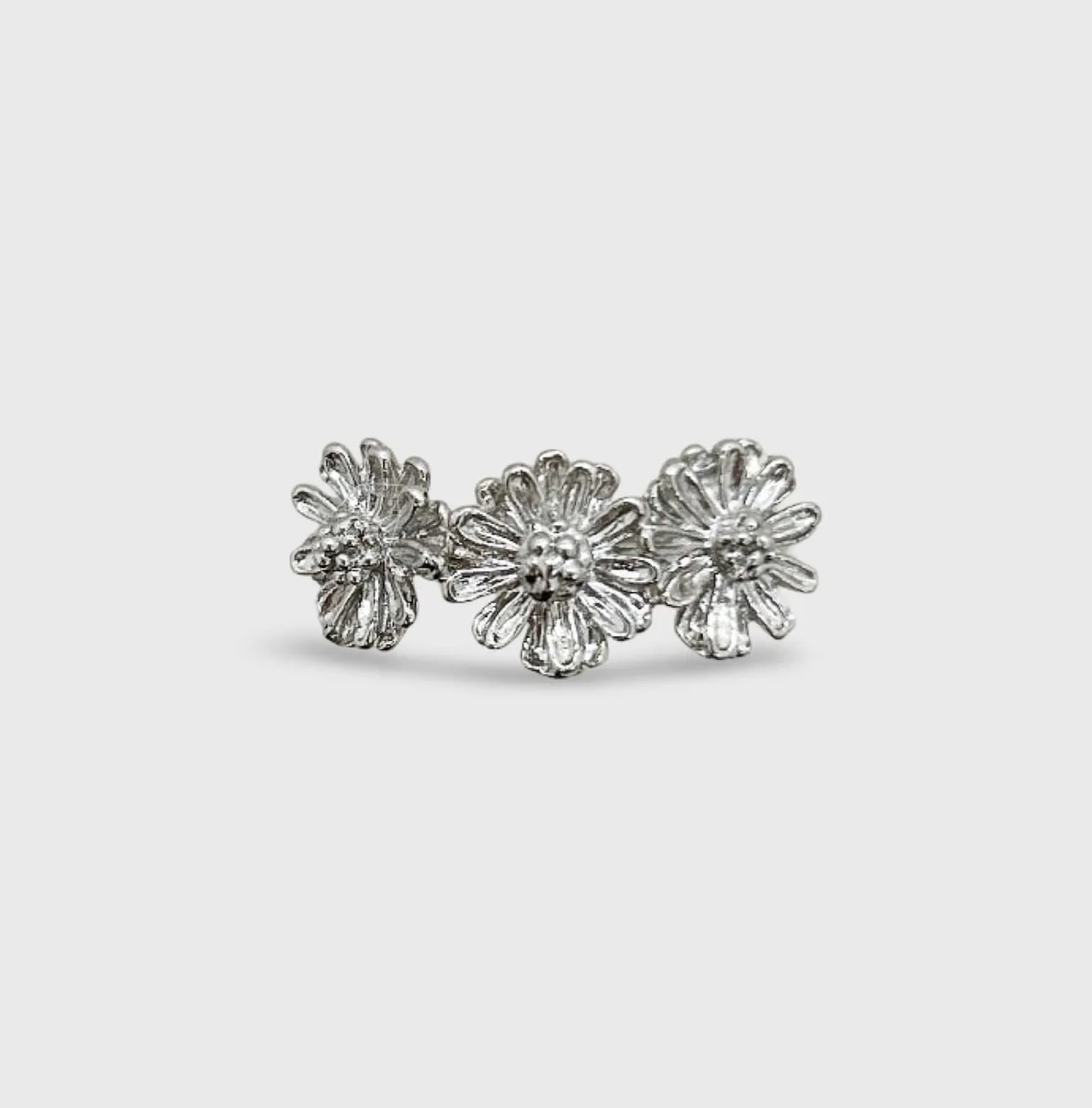 Elise Tsikis Marguerite Triple bague or jaune réglable