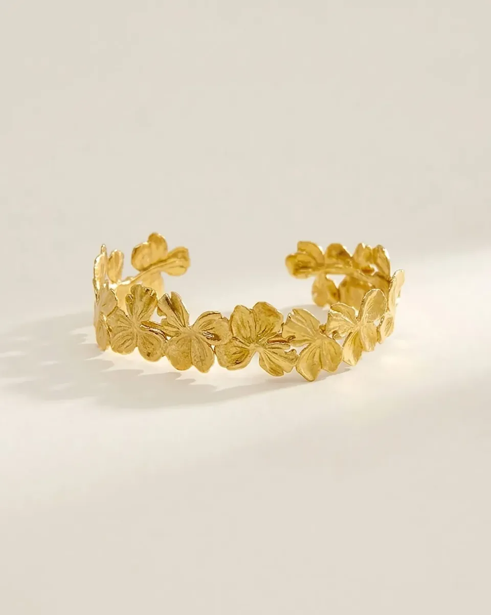 Elise Tsikis Antikyra bracelet fleurs réglable