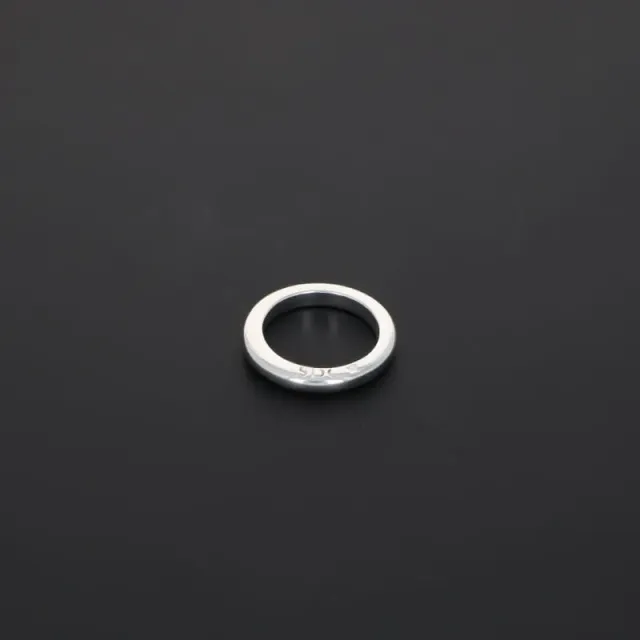 Secret de Cuir N°909 bague plaqué argent simple