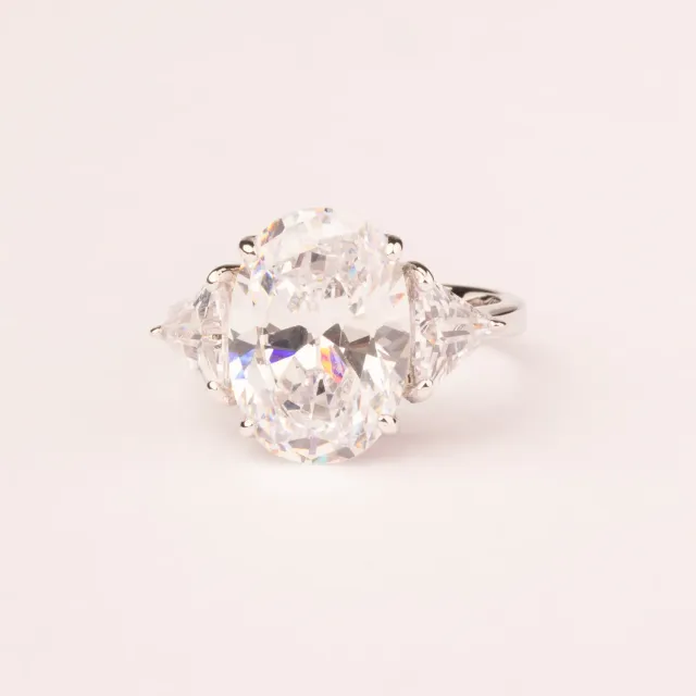 Ultima Edizione bague zircon ovale blanc 14x10 mm