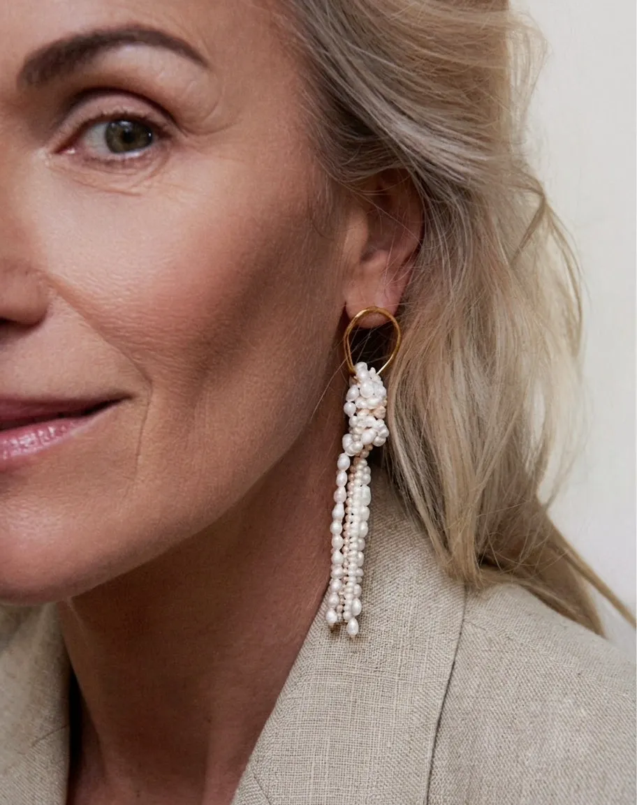 Elise Tsikis Aphrodite Vathiani boucles perles 9,5 cm