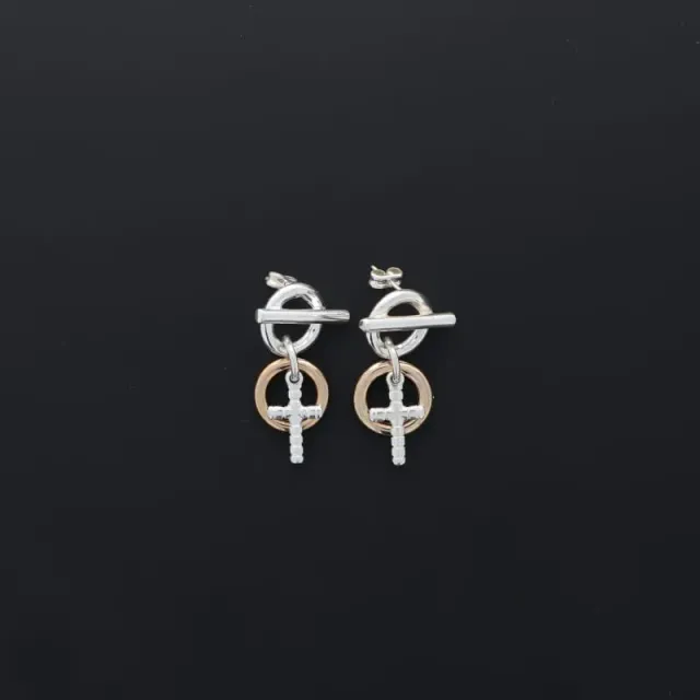 Secret de Cuir N°1707 boucles d'oreilles croix bicolore