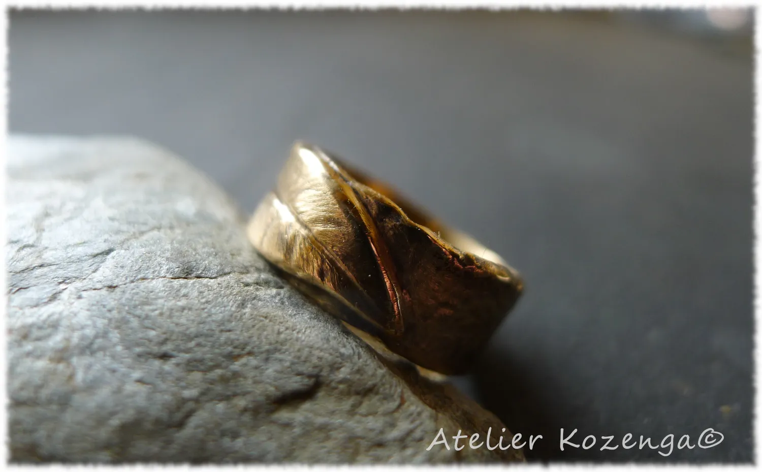 L'Atelier Kozenga Alliance Or bague or recyclé fait main
