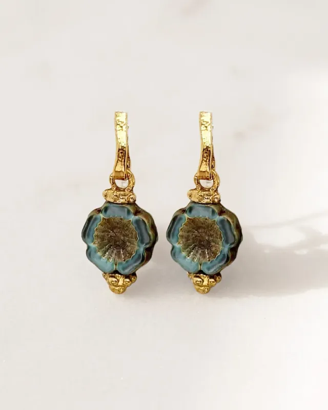 Elise Tsikis Luna boucles oreilles fleur 3,5 cm