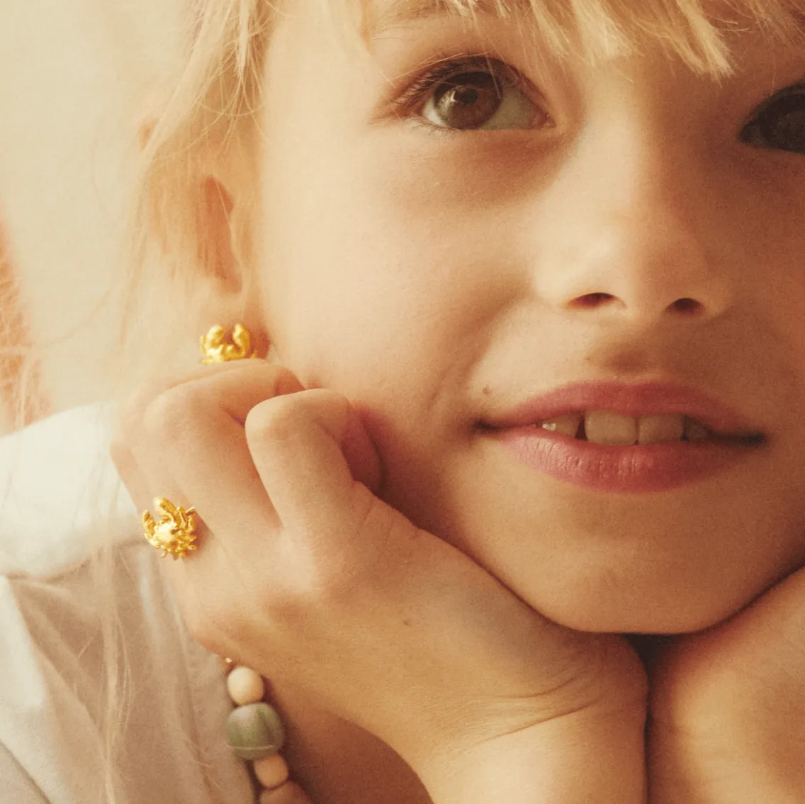 Elise Tsikis Clapotis Crusoe bague enfant crabe doré