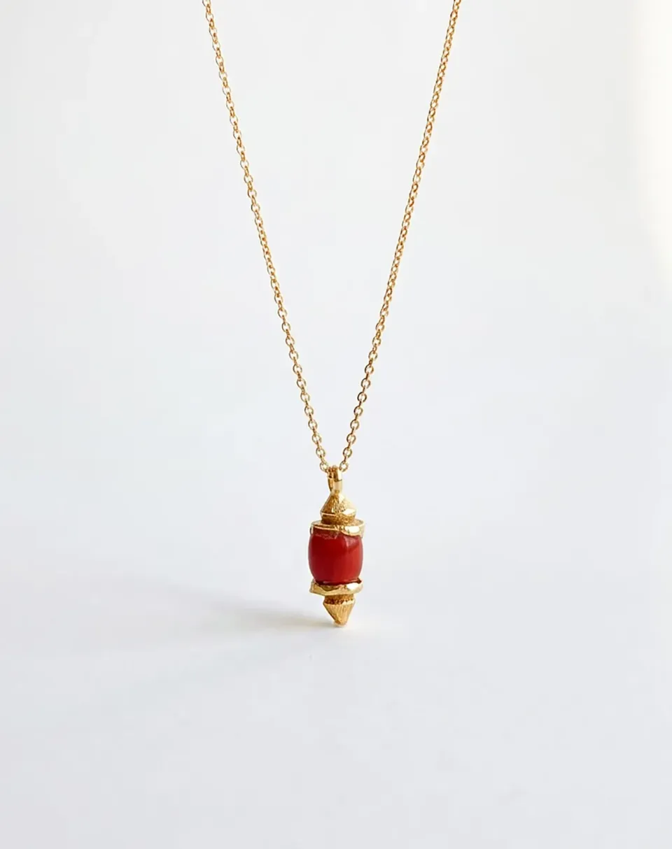 Elise Tsikis Alika collier rouge