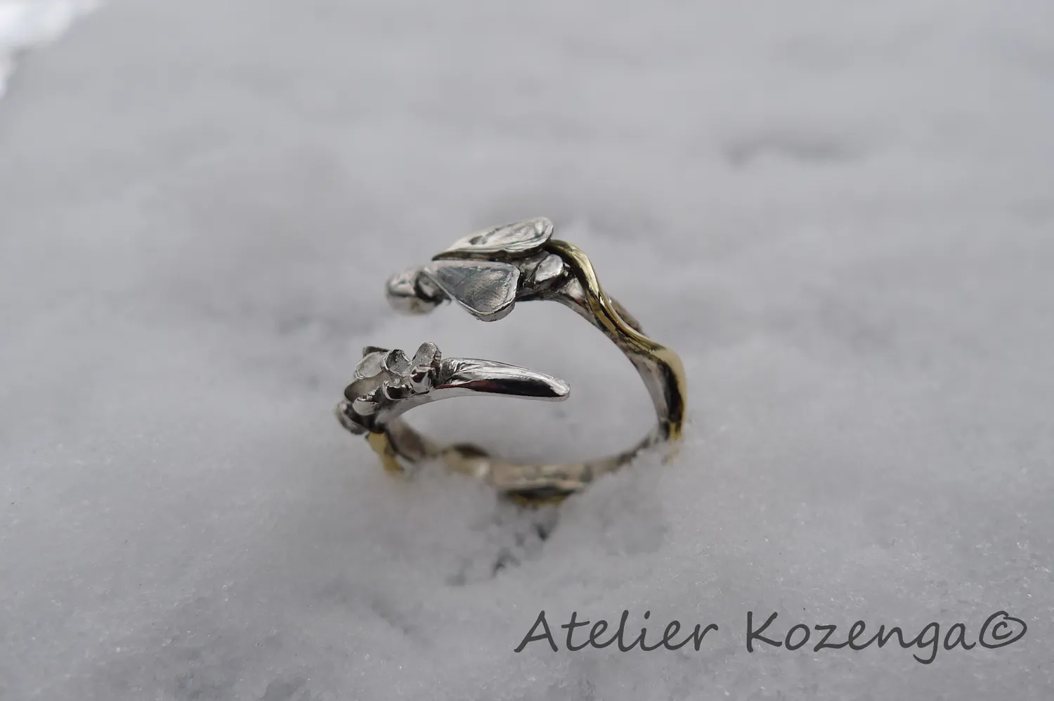 L'Atelier Kozenga Abeille bague argent laiton réglable