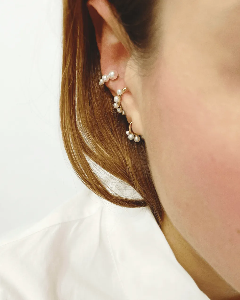 Elise Tsikis Milos earcuff doré perle culture
