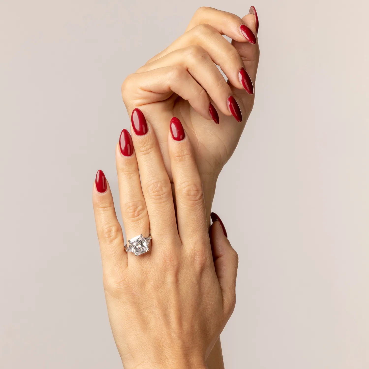 Ultima Edizione zircon blanc taille émeraude bague