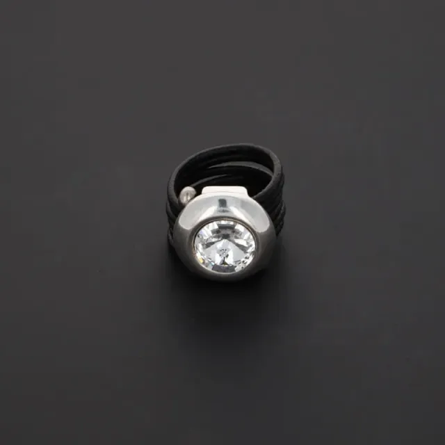 Secret de Cuir N°97 bague cuir strass noir Swarovski