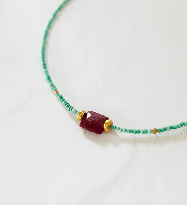 Elise Tsikis Abilene collier choker turquoise rubis