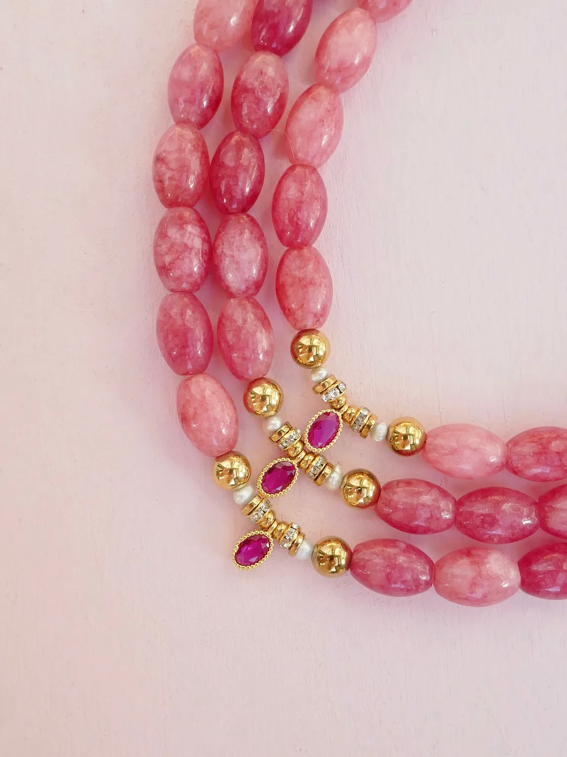 Cloralys Giulia collier ras-de-cou 37 cm fuchsia doré