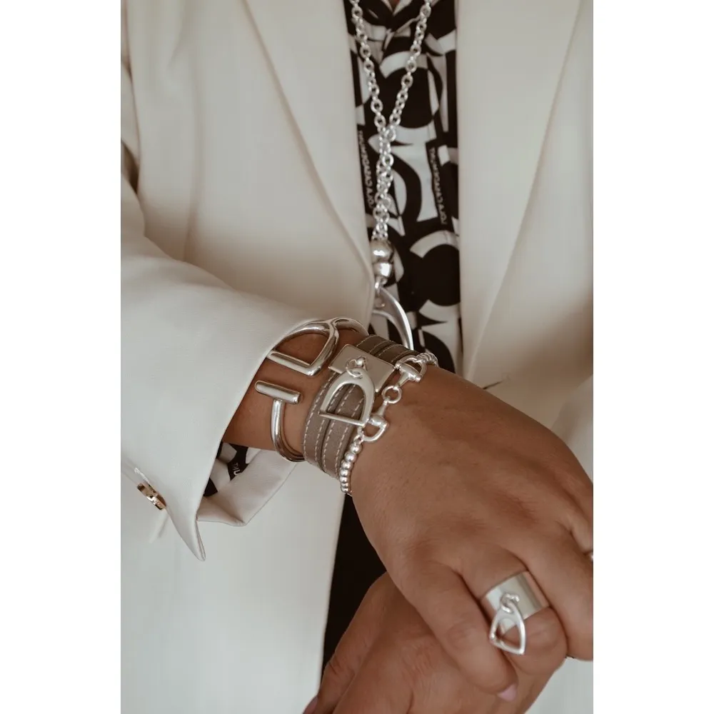 Secret de Cuir N°920 bracelet perle plaqué argent élastique
