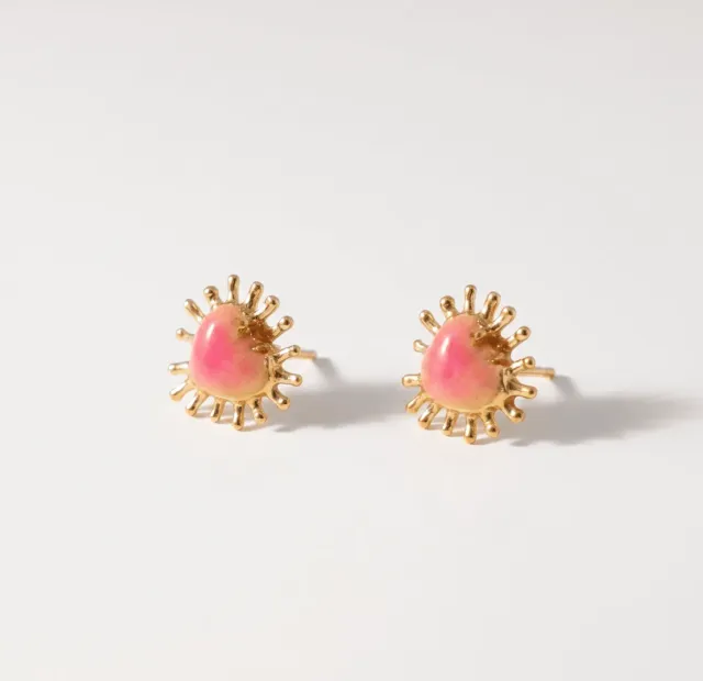 Elise Tsikis Octobre Rose Xelha boucles cœur rosé