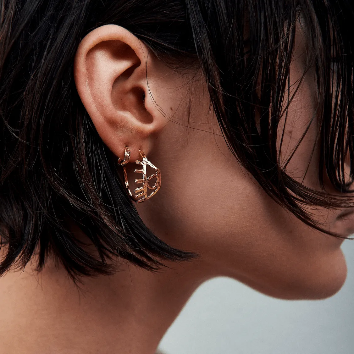 Elise Tsikis Creo boucles d’oreilles or jaune