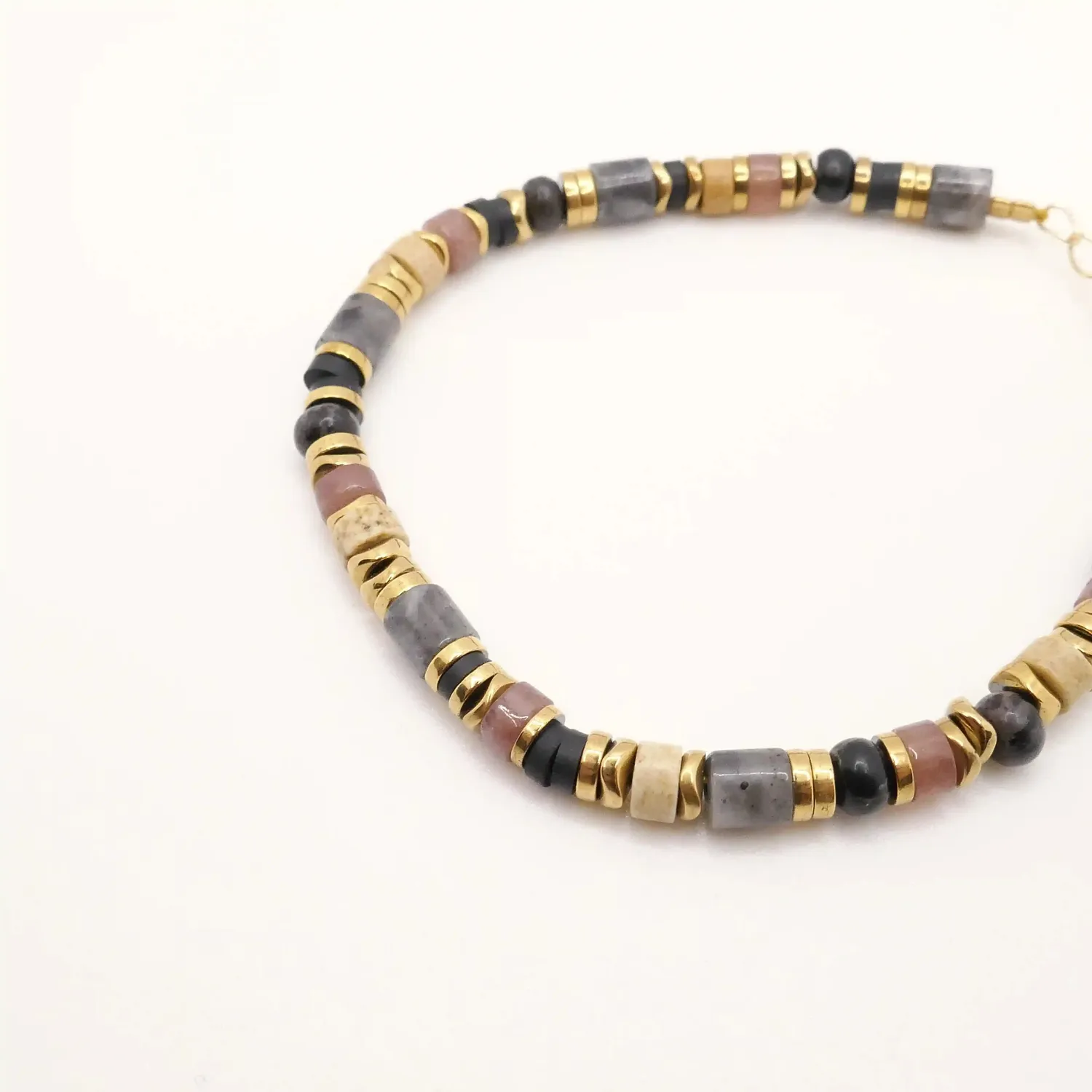 Cloralys Capucine bracelet 15 cm heishi hématite doré