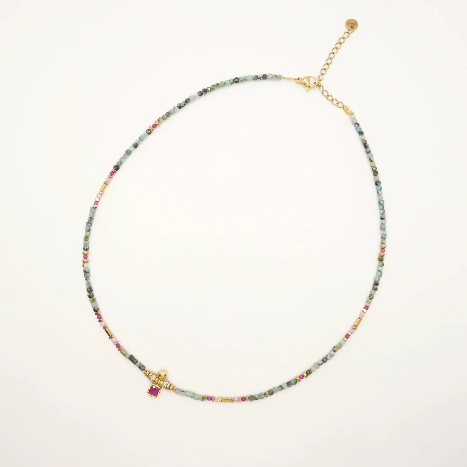 Cloralys Cléa Aliénor Katalina colliers accumulation 3 doré