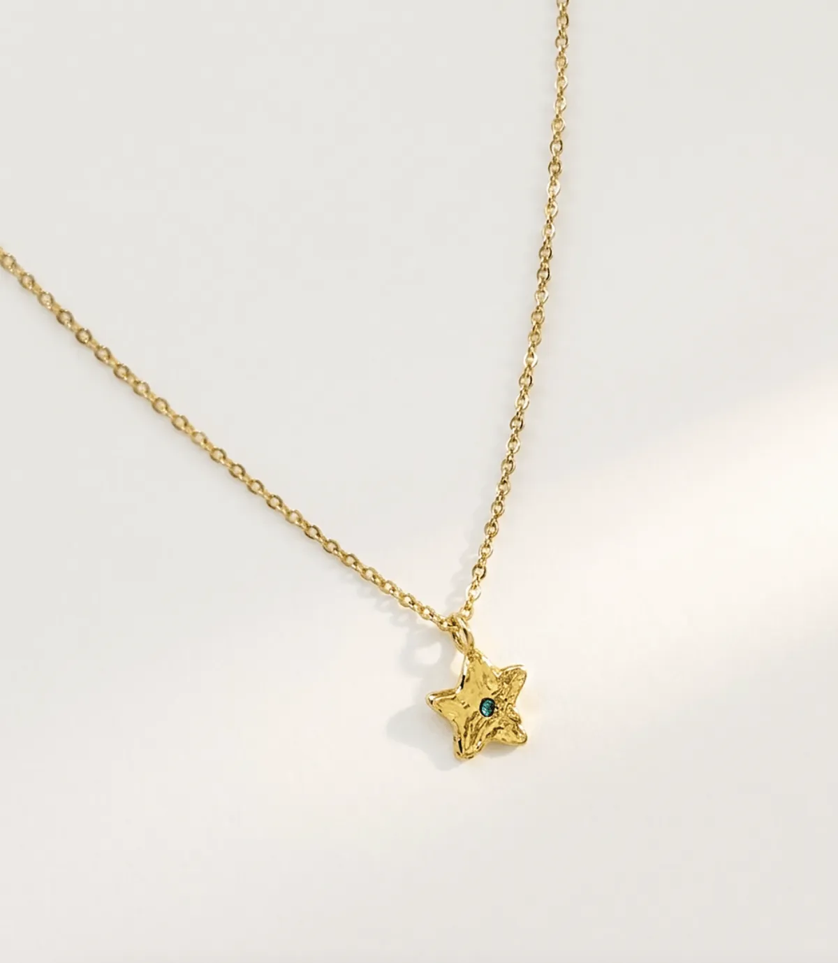 Elise Tsikis Waco collier étoile cristal blanc 40 cm