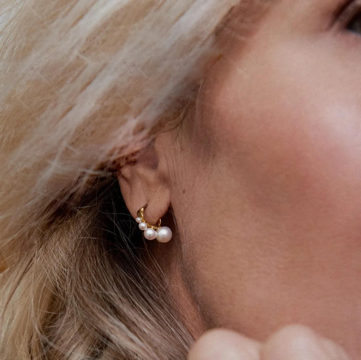 Elise Tsikis Hellenica Myrine boucles d’oreilles perles martelées