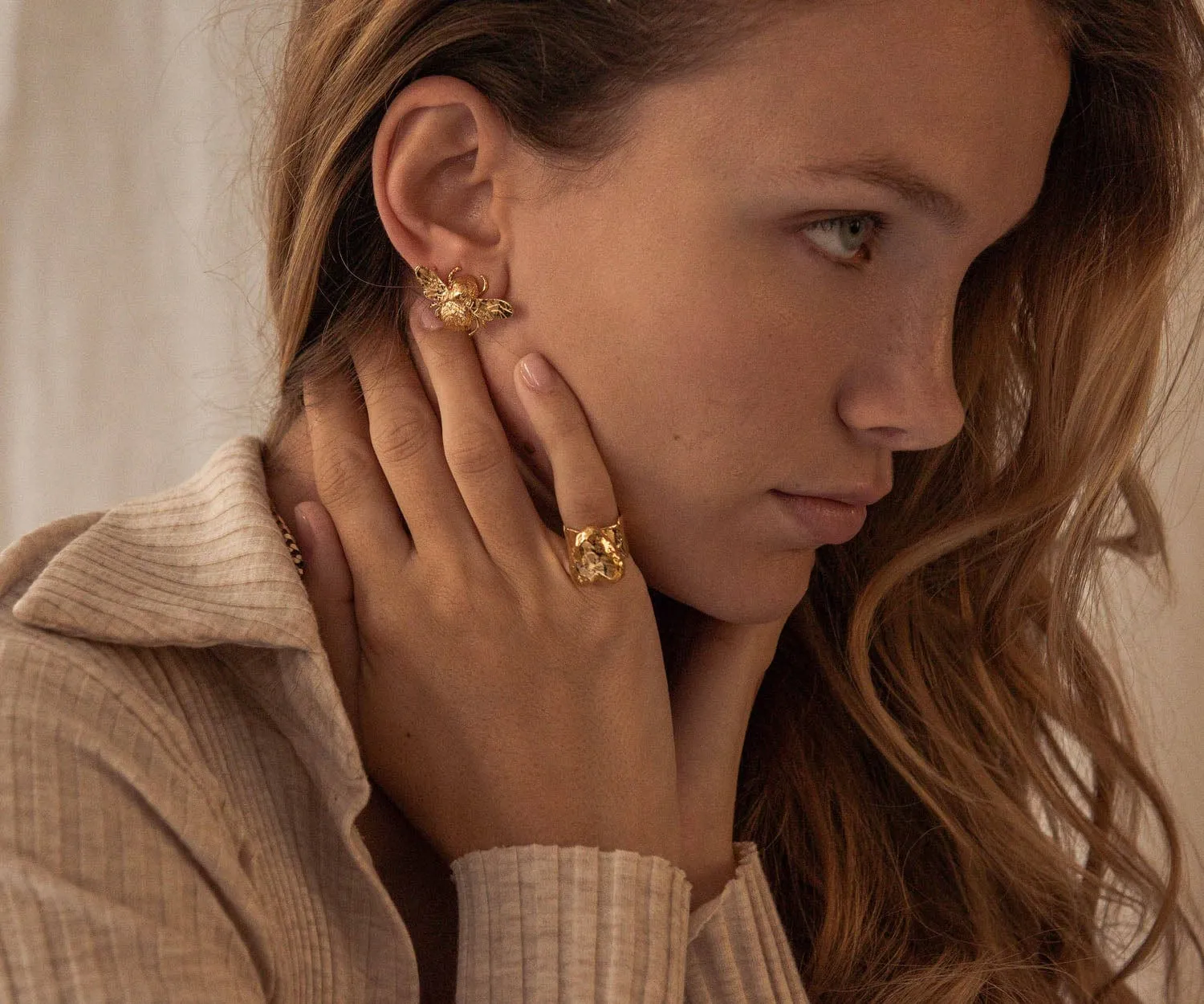 Elise Tsikis Egra bague coeur réglable or jaune
