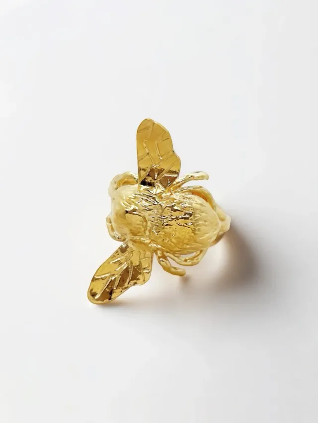 Elise Tsikis Cela bague bourdon or jaune