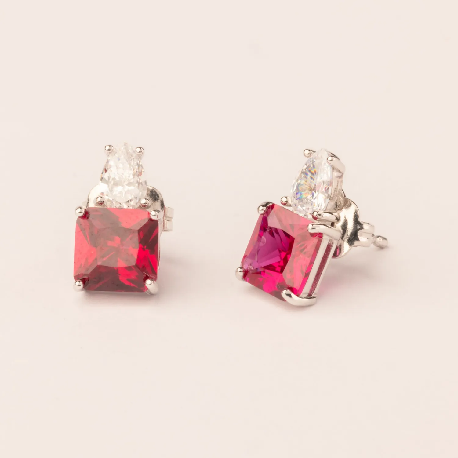 Ultima Edizione Drops boucles doreilles pierre carrée colorée