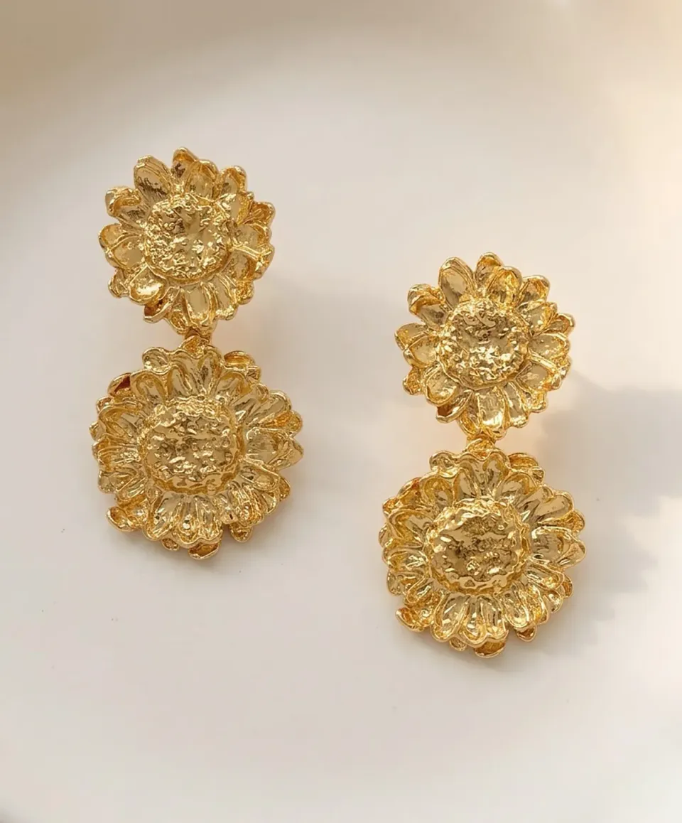 Elise Tsikis Luynes Gold boucles d'oreilles fleurs 5 cm
