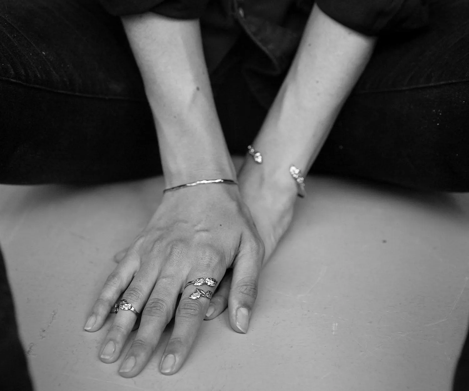 Elise Tsikis ADN Lygia Medium bague réglable or jaune