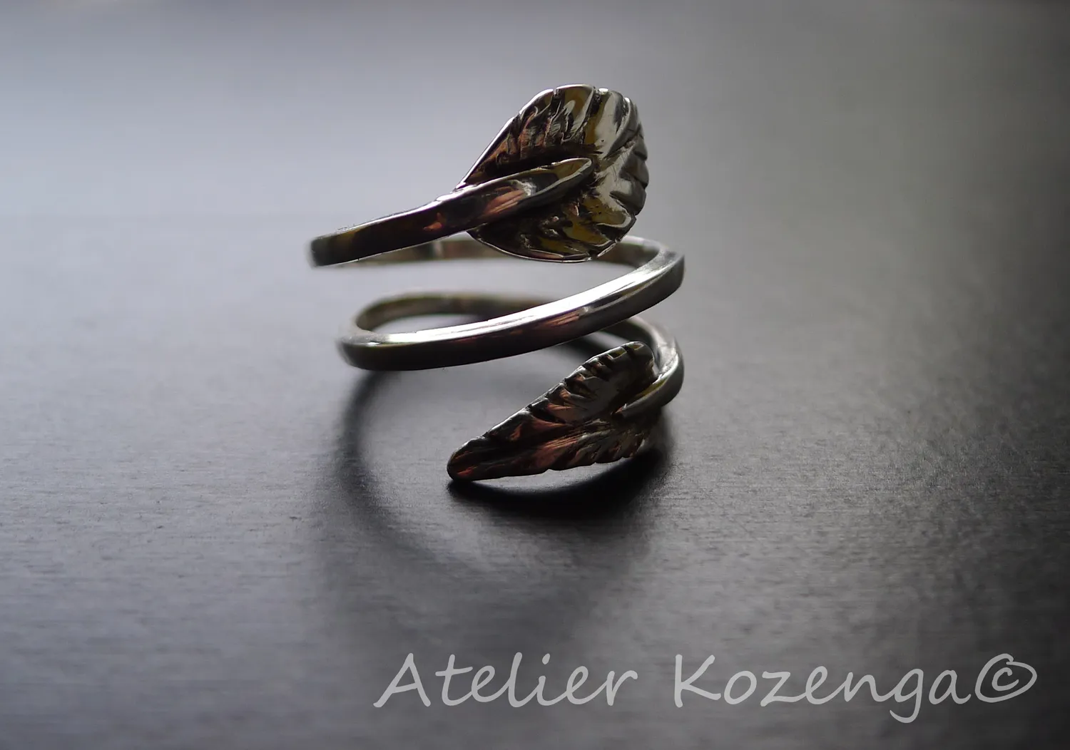 L'Atelier Kozenga Feuille bague argent massif réglable