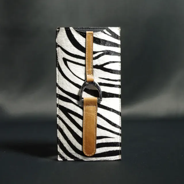 Secret de Cuir Etui étrier zèbre cuir vache argenté