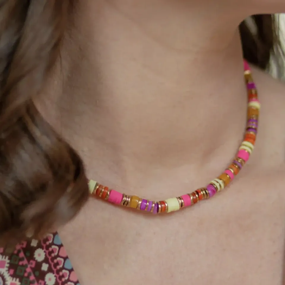 Cloralys Pia collier heishi 38 cm orange rose