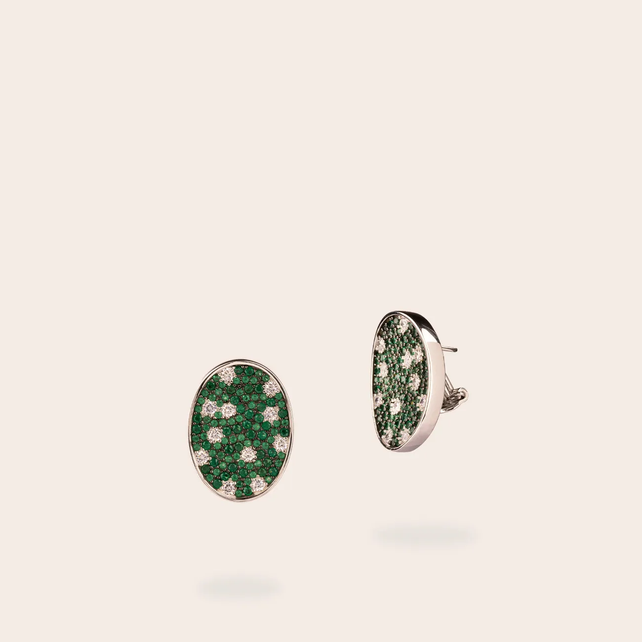 ULTIMA EDIZIONE Pavé Ovale boucles d'oreilles ovale couleur