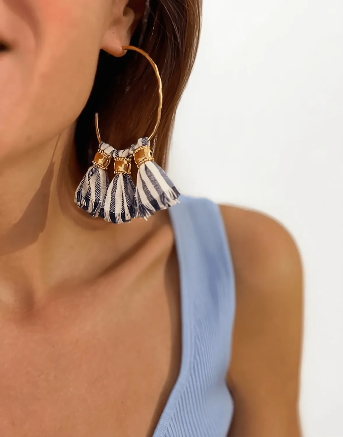 Elise Tsikis Centaurée boucles créoles jaune tissu