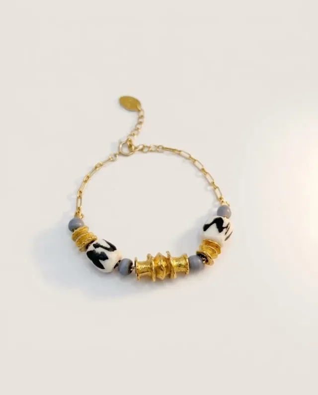 Elise Tsikis Eleftheria Zarakes bracelet doré perles noires