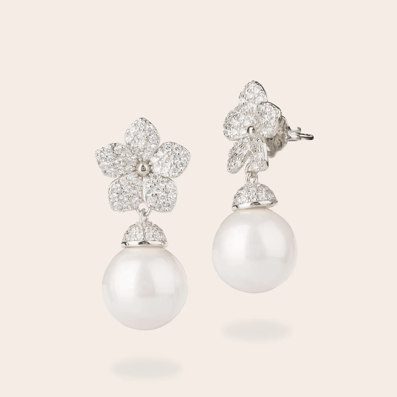 ULTIMA EDIZIONE Fiore Pavé boucle fleur perle
