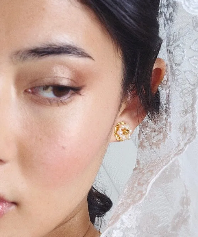 Elise Tsikis Ikaria Therma boucles d'oreilles perle