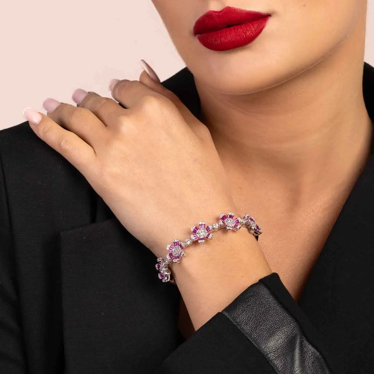 ULTIMA EDIZIONE rigido flower zirconi couleur bracelet rigide