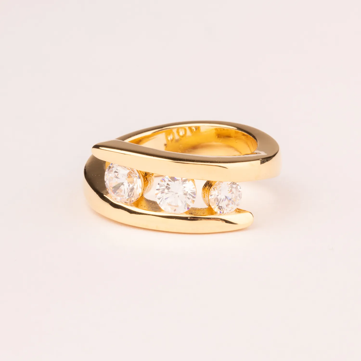 Ultima Edizione Fascia 3 Zircons bague dégradé