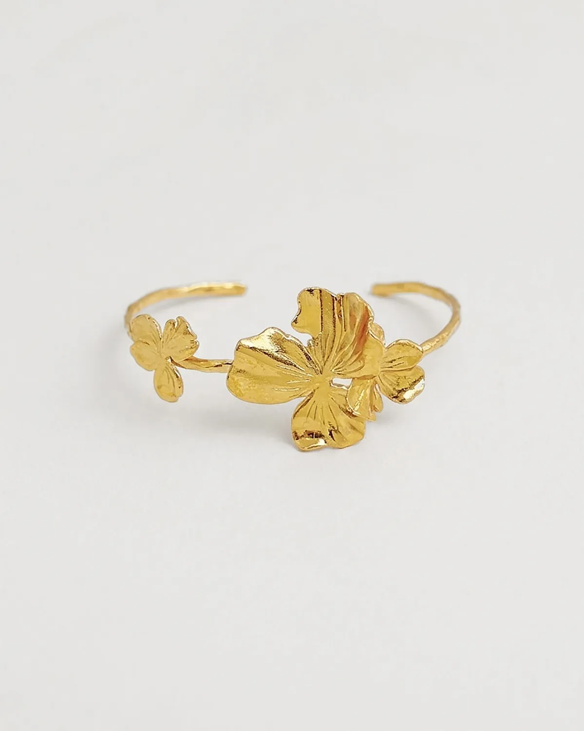 Elise Tsikis Nemesis Kastello bracelet fleurs