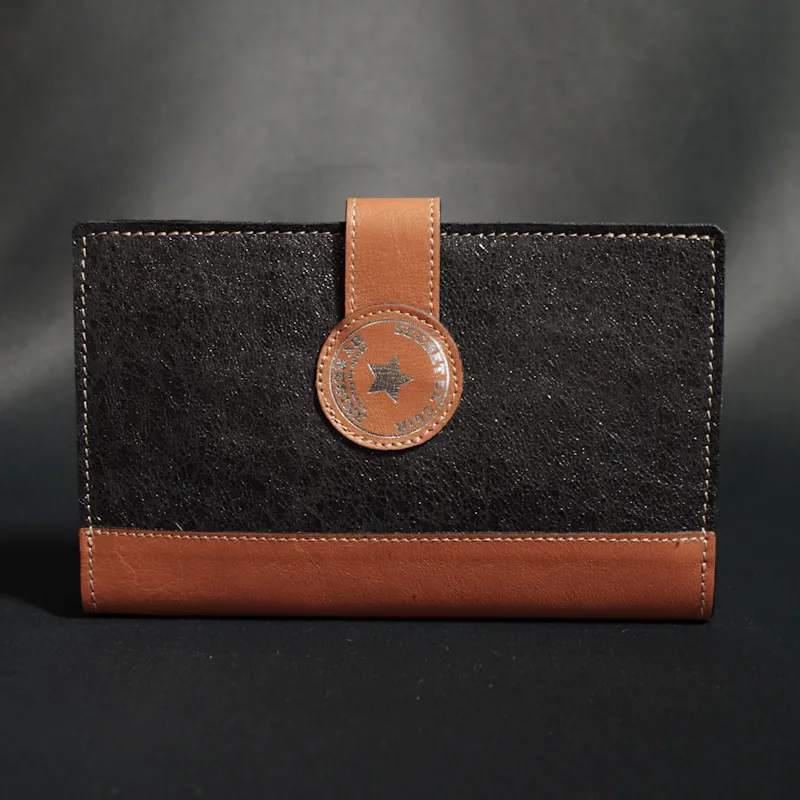 Secret de Cuir portefeuille PM bouton girafe cuir vache