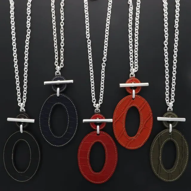 Secret de Cuir N°471 sautoir ovale cuir XL argenté