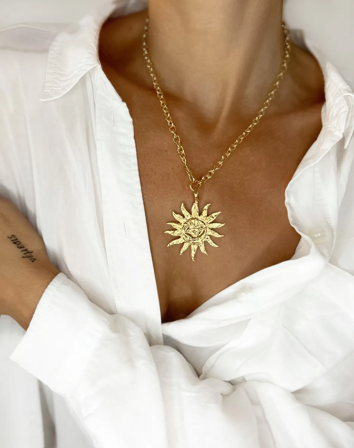 Elise Tsikis Sana collier chaîne doré 46,5 cm