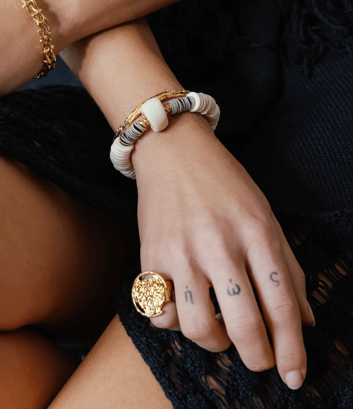 Elise Tsikis Eleftheria Sirohi bague large dorée