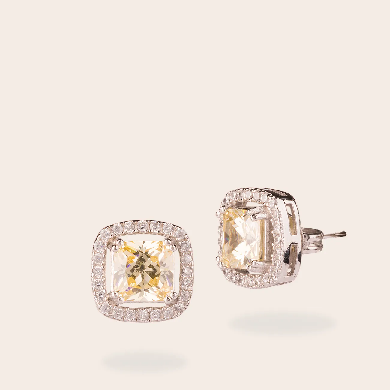Ultima Edizione Lobo boucles d'oreilles zircon couleur