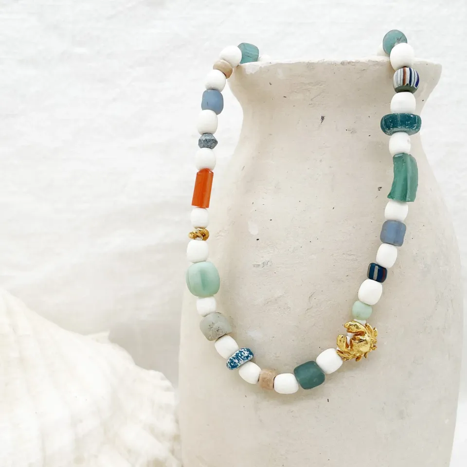 Elise Tsikis Clapotis Semaphore collier enfant lin ajustable